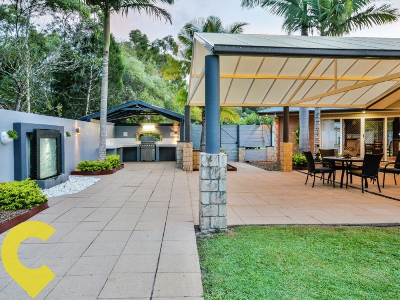 5 Ghostgum Close, Little Mountain QLD 4551