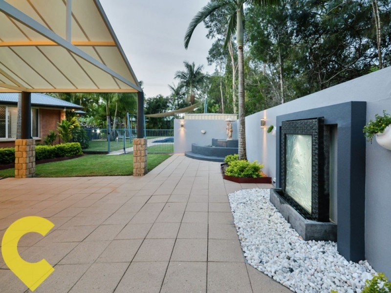 5 Ghostgum Close, Little Mountain QLD 4551