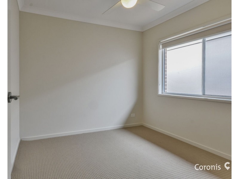 21 Ochre Crescent, Caloundra West QLD 4551