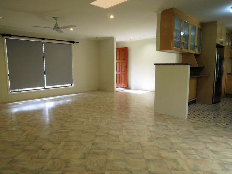 27 Hodgens Street, Caloundra QLD 4551