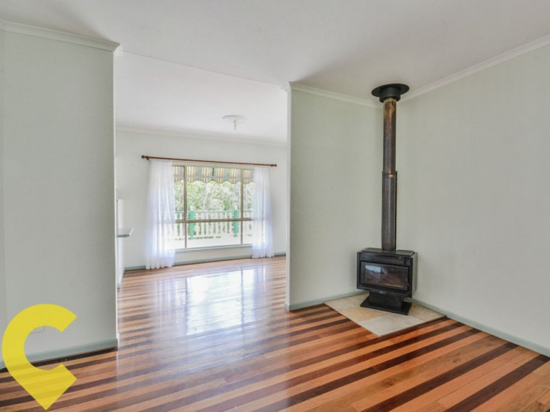 77 Monarch Road, Carters Ridge QLD 4563