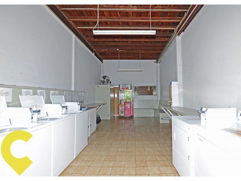 73 William Street, Howard QLD 4659