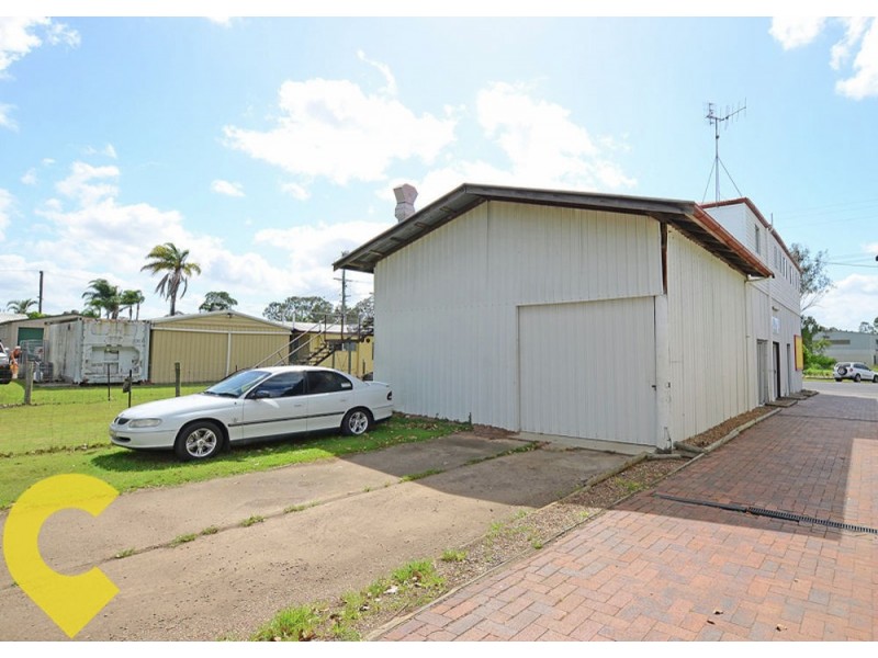 73 William Street, Howard QLD 4659