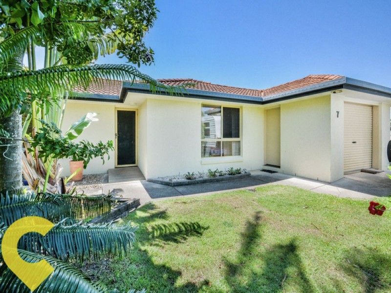 7 Kew Place, Minyama QLD 4575