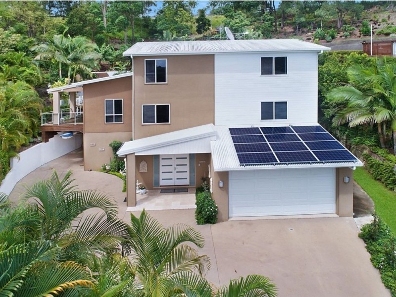 9 Hillside Court, Little Mountain QLD 4551