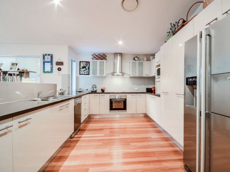 5 Ponytail Circuit, Mountain Creek QLD 4557