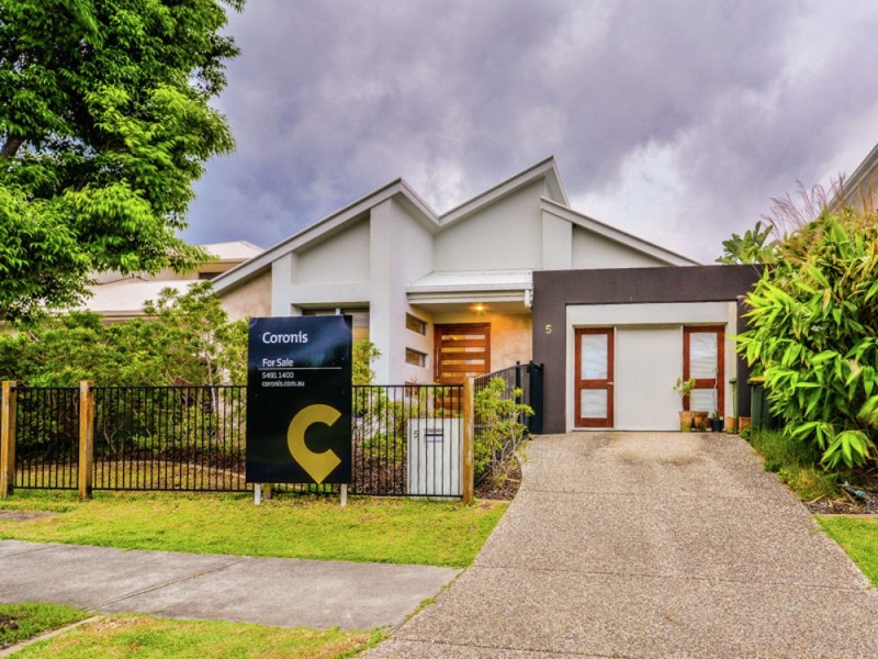 5 Ponytail Circuit, Mountain Creek QLD 4557
