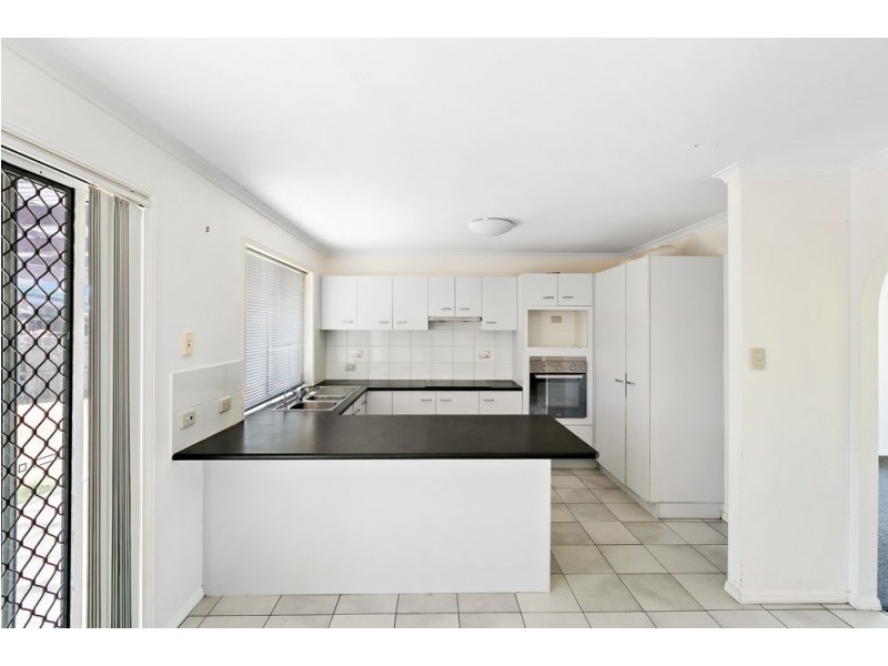 2 Barinya Court, Currimundi QLD 4551