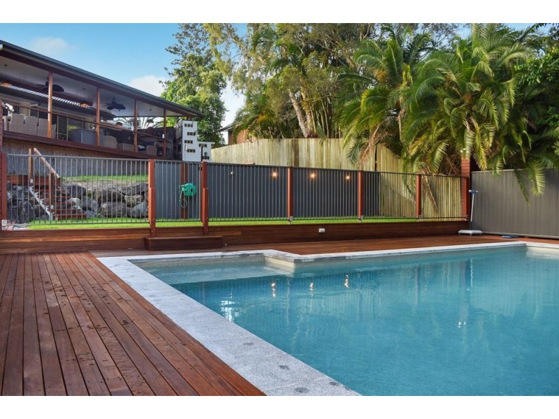 20 Ironbark Road, Little Mountain QLD 4551