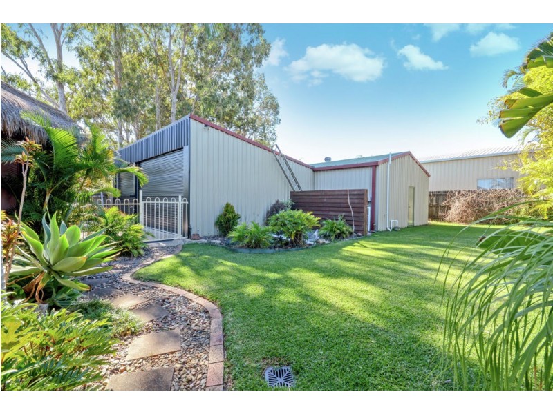 17 Homestead Drive, Little Mountain QLD 4551