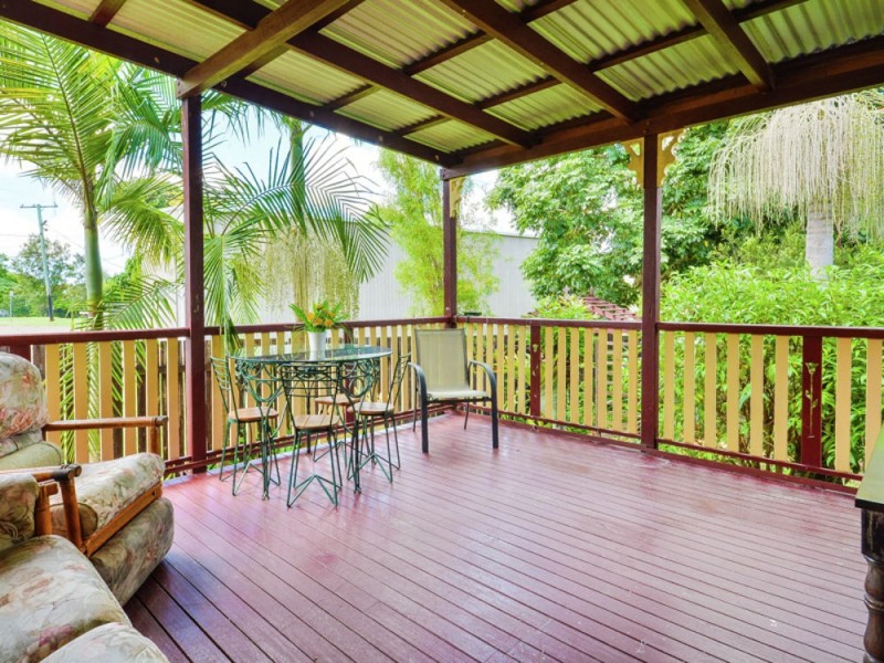 23 Pine Camp Road, Beerwah QLD 4519