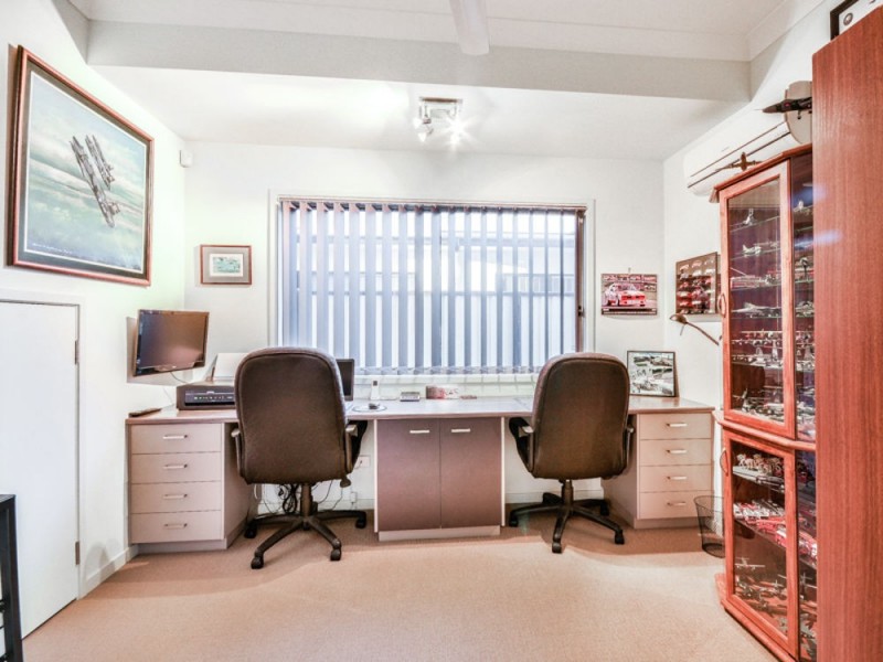 14 Cuba Court, Kawana Island QLD 4575