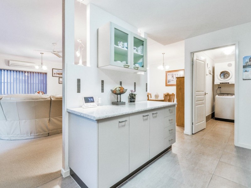 14 Cuba Court, Kawana Island QLD 4575