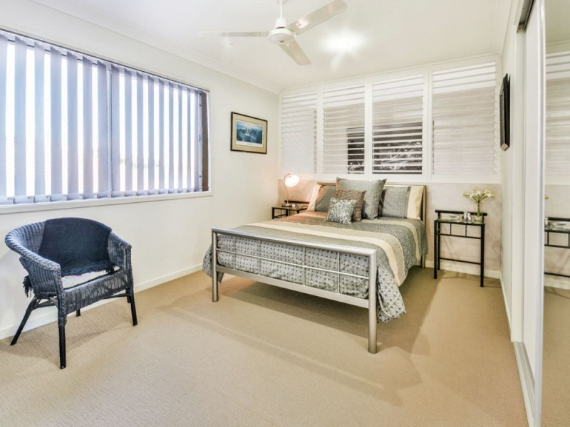 14 Cuba Court, Kawana Island QLD 4575