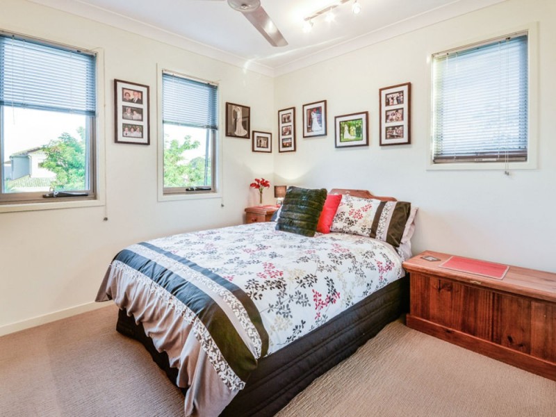 14 Cuba Court, Kawana Island QLD 4575