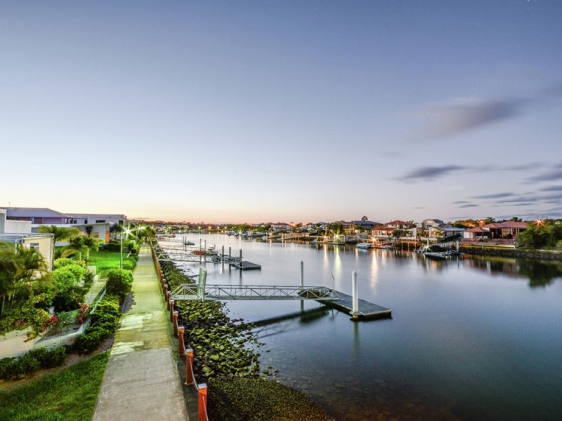 14 Cuba Court, Kawana Island QLD 4575