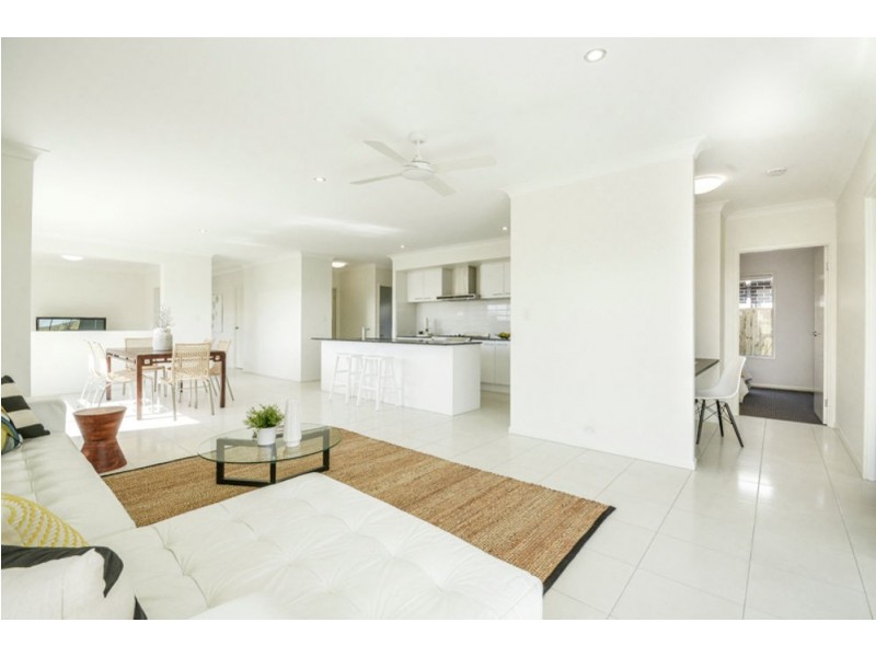 20 Olive Circuit, Caloundra West QLD 4551