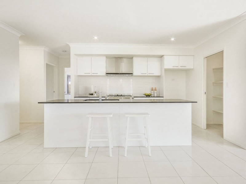 20 Olive Circuit, Caloundra West QLD 4551