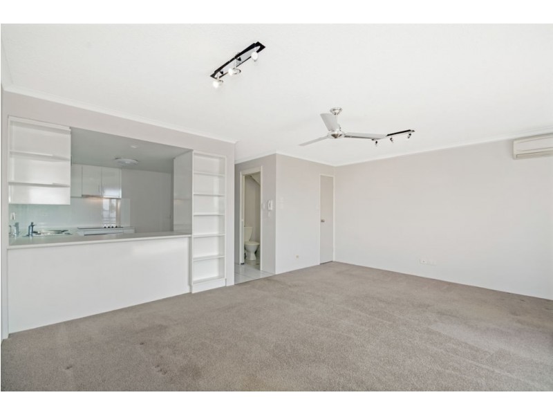 4/62 Albert Street, Kings Beach QLD 4551