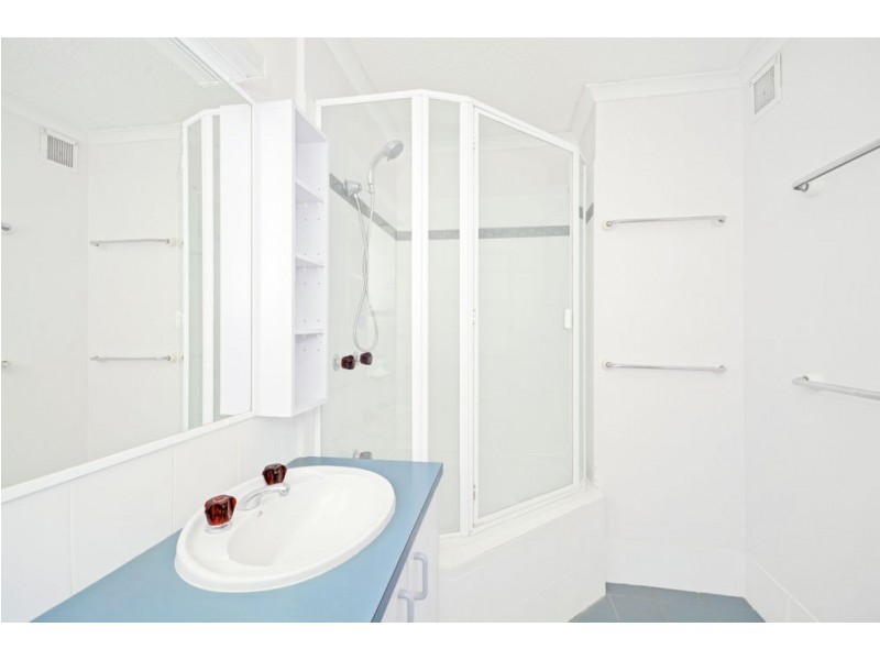 4/62 Albert Street, Kings Beach QLD 4551