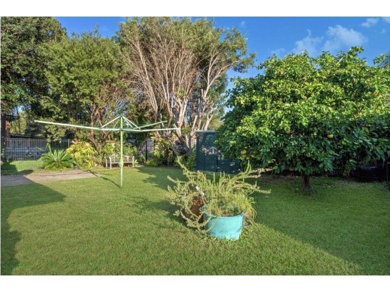 12 Allonga Street, Currimundi QLD 4551