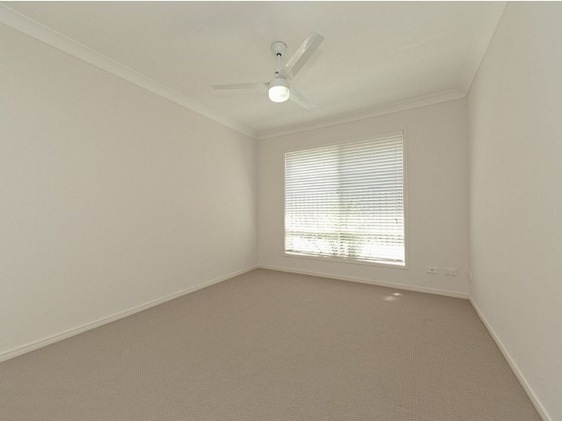 40 Elvena Circuit, Little Mountain QLD 4551