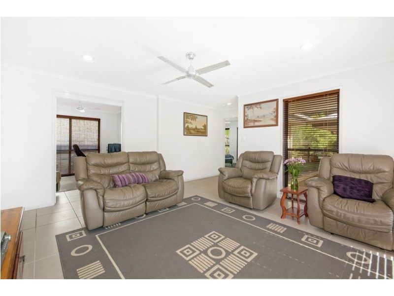 5 Haven Place, Yandina QLD 4561
