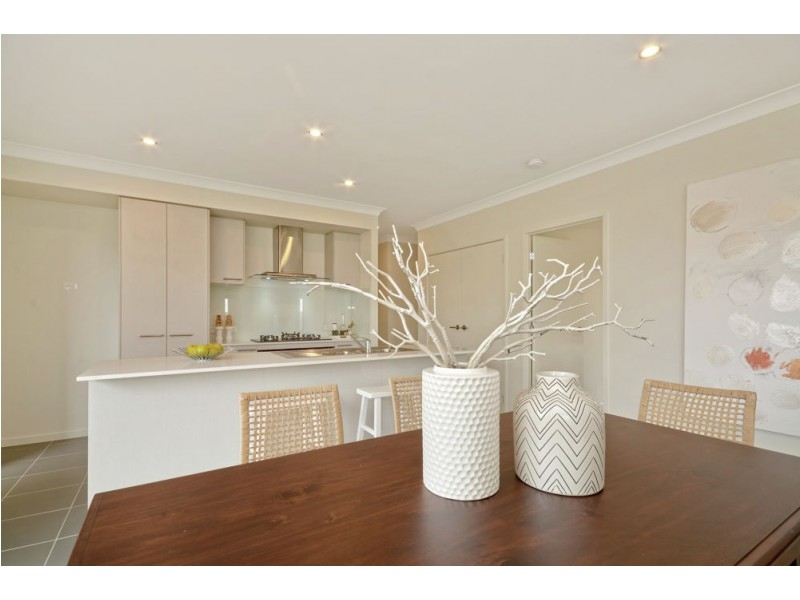 43 Amber Drive, Caloundra West QLD 4551