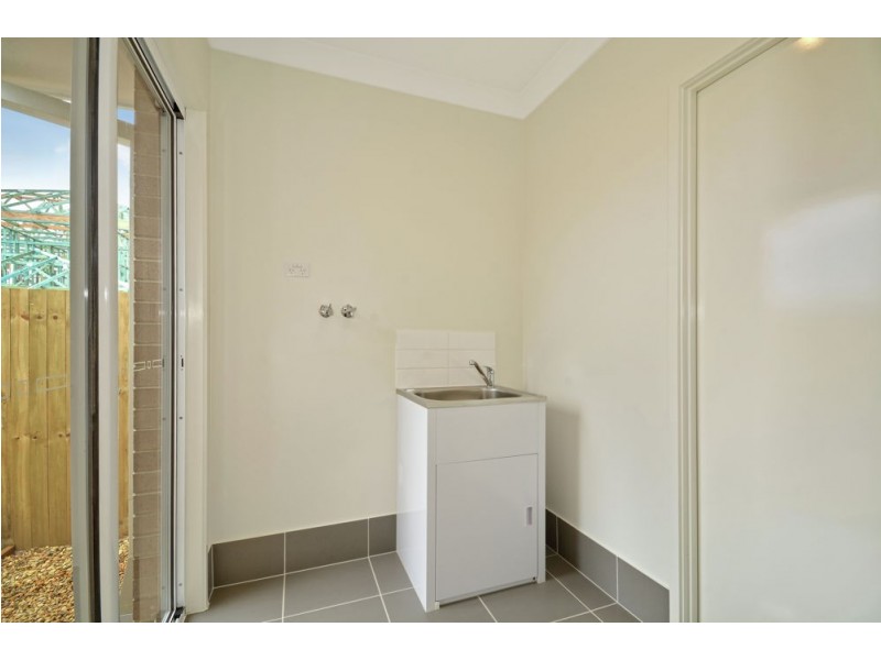 43 Amber Drive, Caloundra West QLD 4551