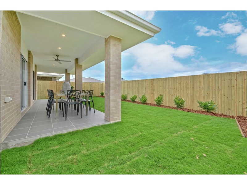 43 Amber Drive, Caloundra West QLD 4551