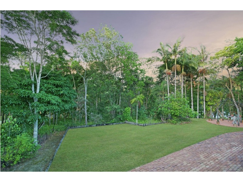 21 Sanctuary Drive, Forest Glen QLD 4556