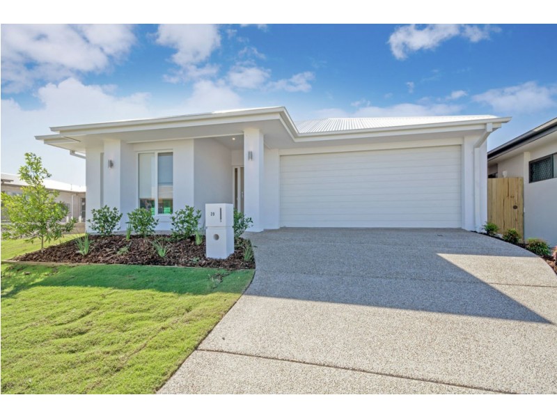 20 Ochre Crescent, Caloundra West QLD 4551