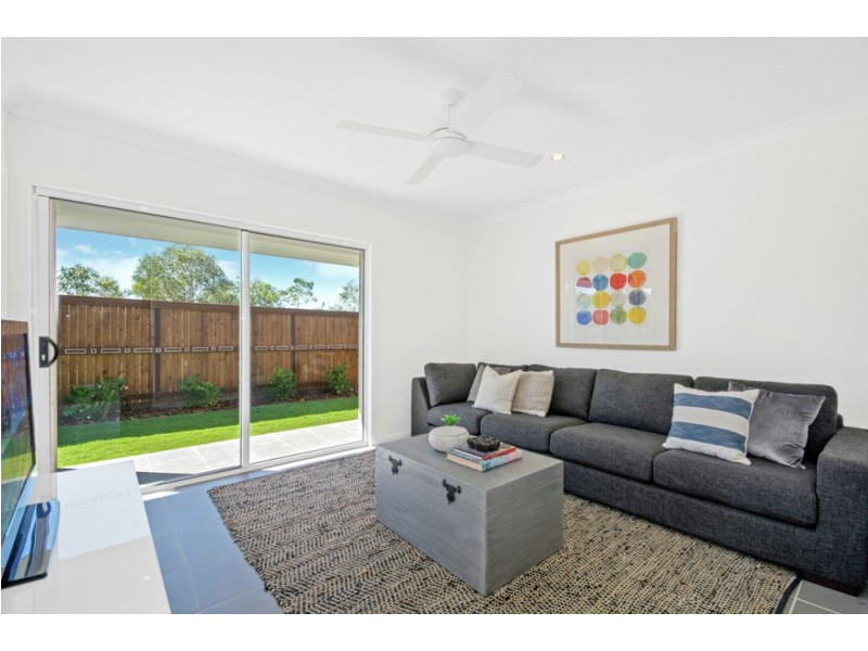20 Ochre Crescent, Caloundra West QLD 4551