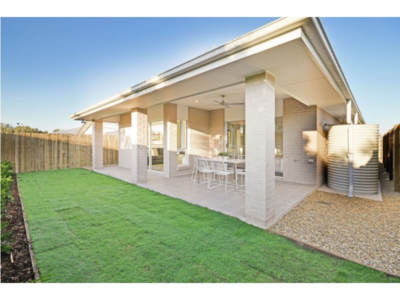 20 Ochre Crescent, Caloundra West QLD 4551