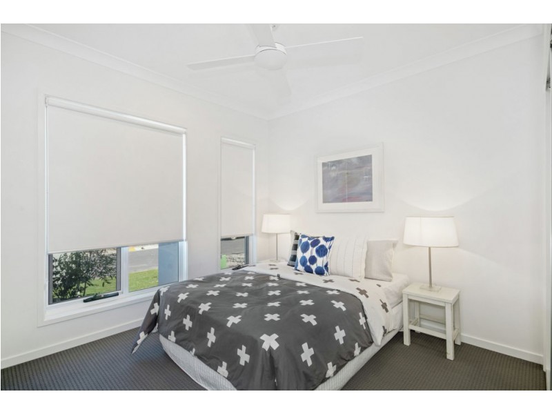 20 Ochre Crescent, Caloundra West QLD 4551
