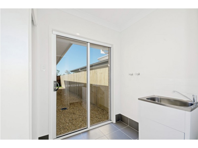20 Ochre Crescent, Caloundra West QLD 4551