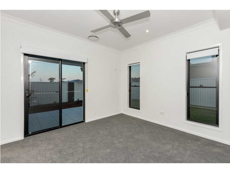 18 Comet Street, Pelican Waters QLD 4551