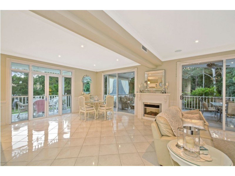 11 Malones Road, Kiels Mountain QLD 4559