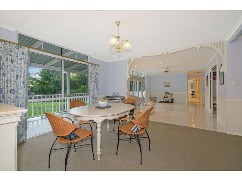 11 Malones Road, Kiels Mountain QLD 4559