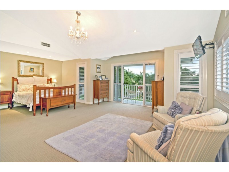 11 Malones Road, Kiels Mountain QLD 4559