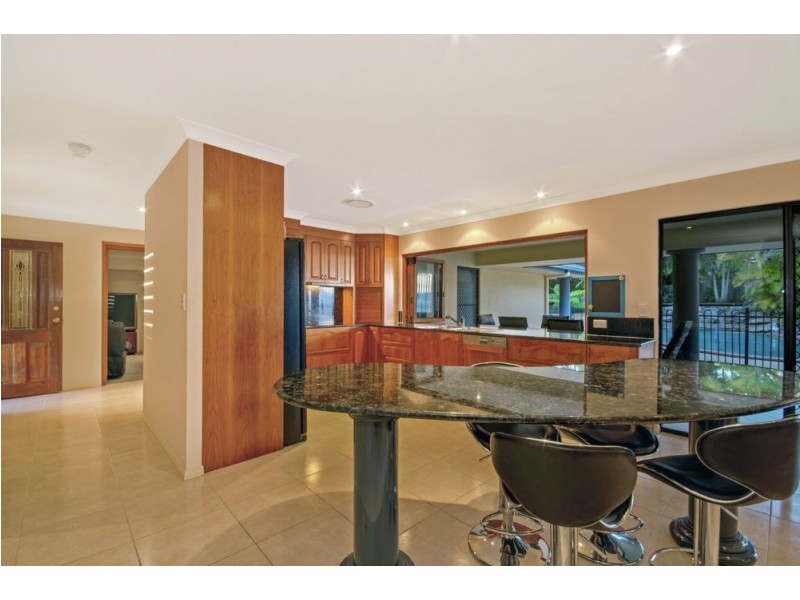 97 Parsons Road, Forest Glen QLD 4556