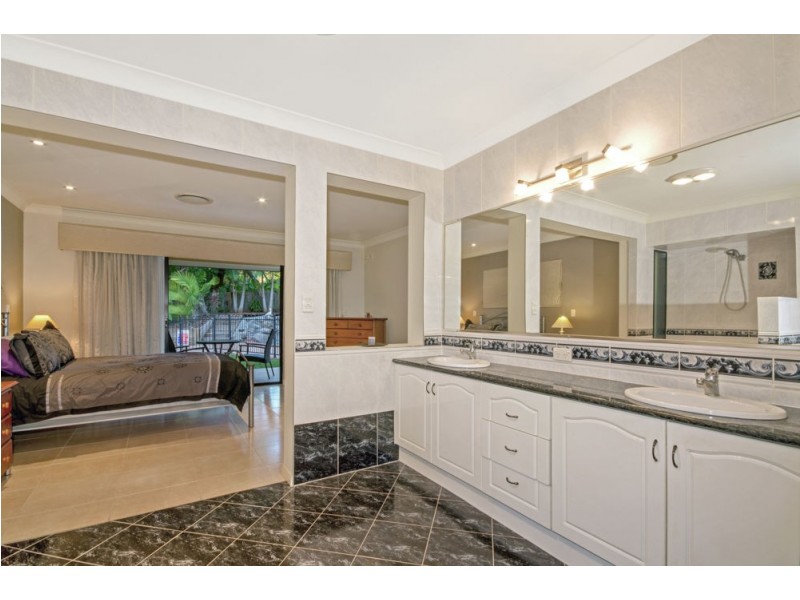 97 Parsons Road, Forest Glen QLD 4556