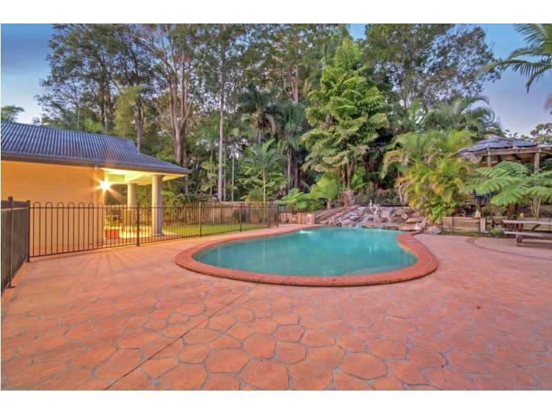 97 Parsons Road, Forest Glen QLD 4556