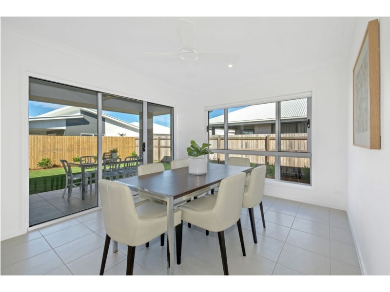 17 Ochre Crescent, Caloundra West QLD 4551