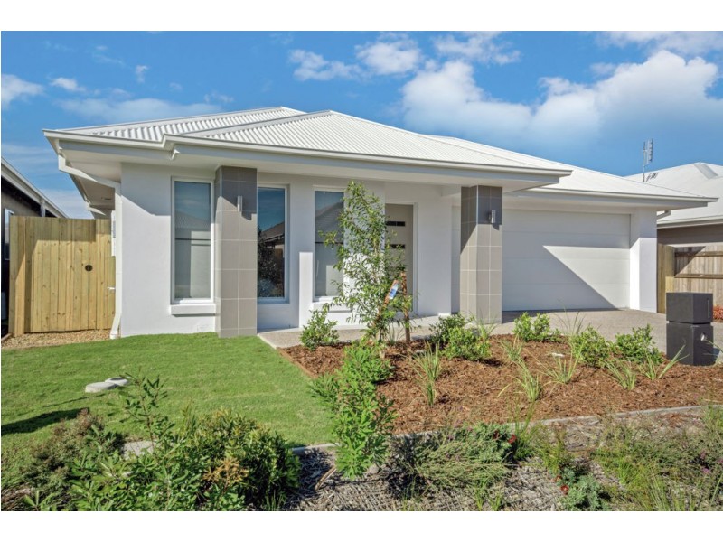 17 Ochre Crescent, Caloundra West QLD 4551