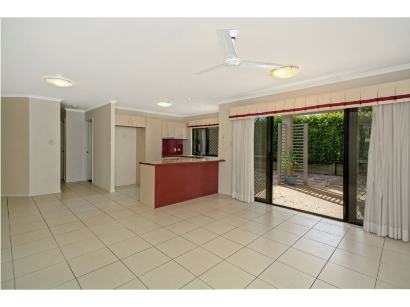 18/1 Lakehead Drive, Sippy Downs QLD 4556