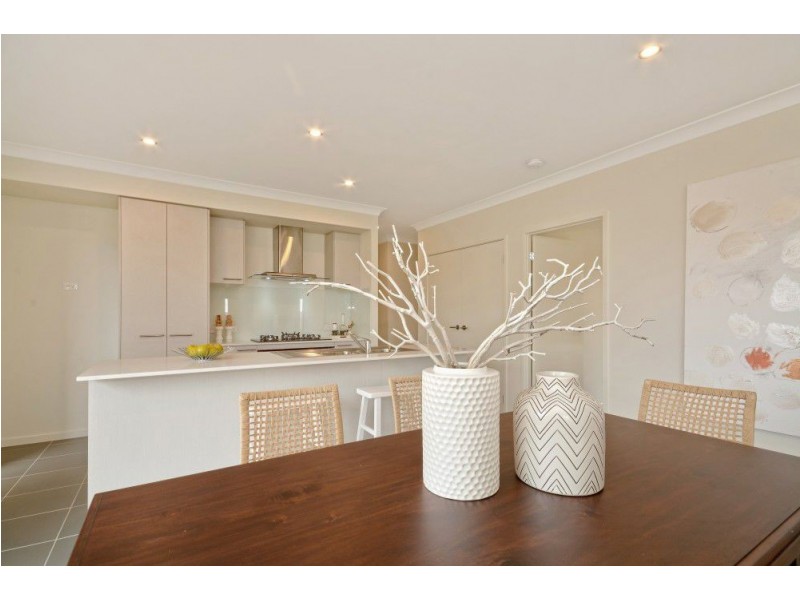 43 Amber Drive, Caloundra West QLD 4551