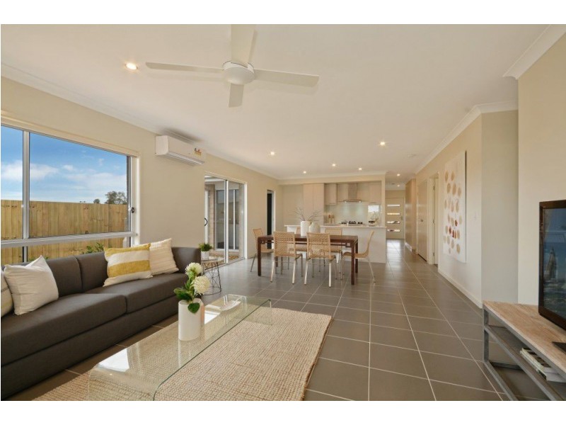 43 Amber Drive, Caloundra West QLD 4551