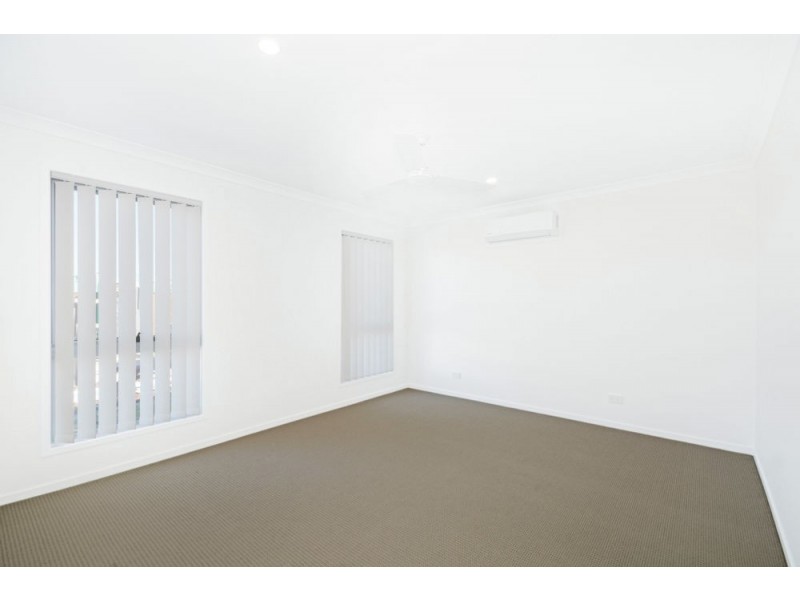 29 Pearl Crescent, Caloundra West QLD 4551