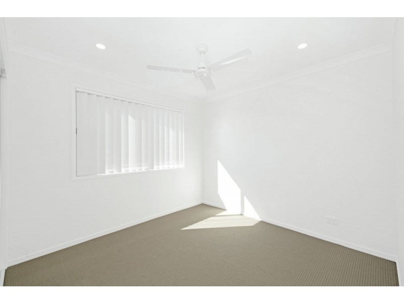 29 Pearl Crescent, Caloundra West QLD 4551